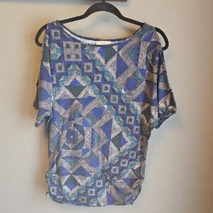 Miss Tina Blue and Gray Geometric Short Sleeve Top